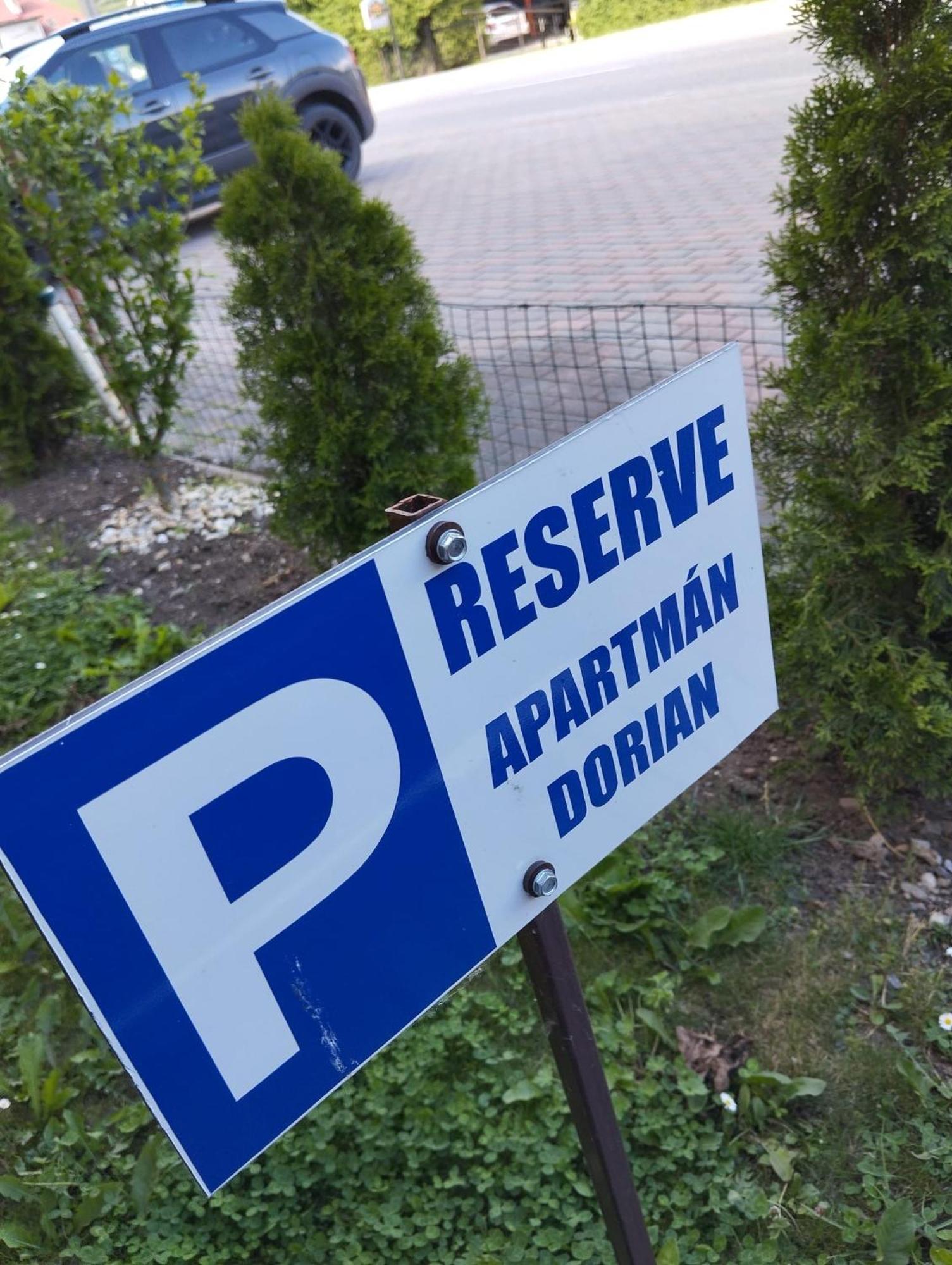 Apartman Dorian Bešeňová Buitenkant foto